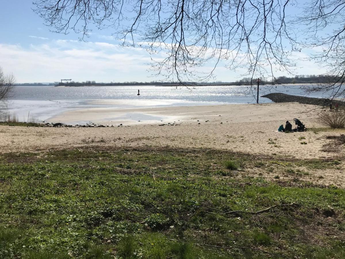 Urlaub Am Elbstrand - Wohnung In Blankenese Mit Naturblick Hamburg Kültér fotó